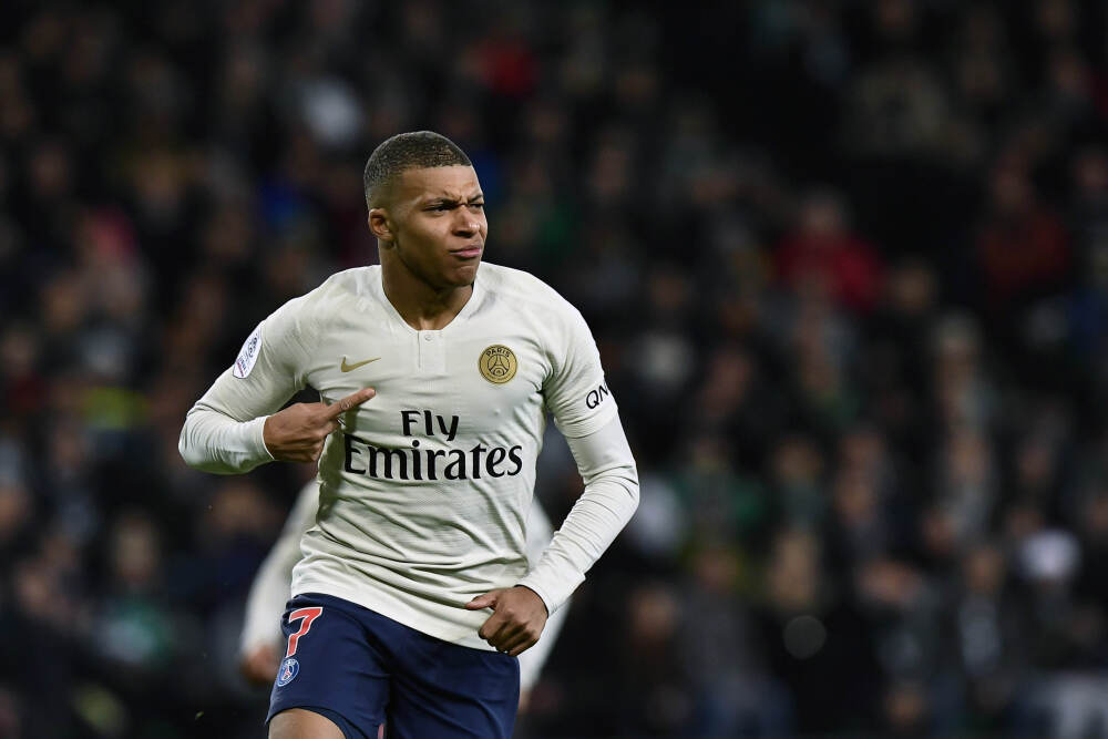 网信部门集中查处AI生成内容标识违规应用